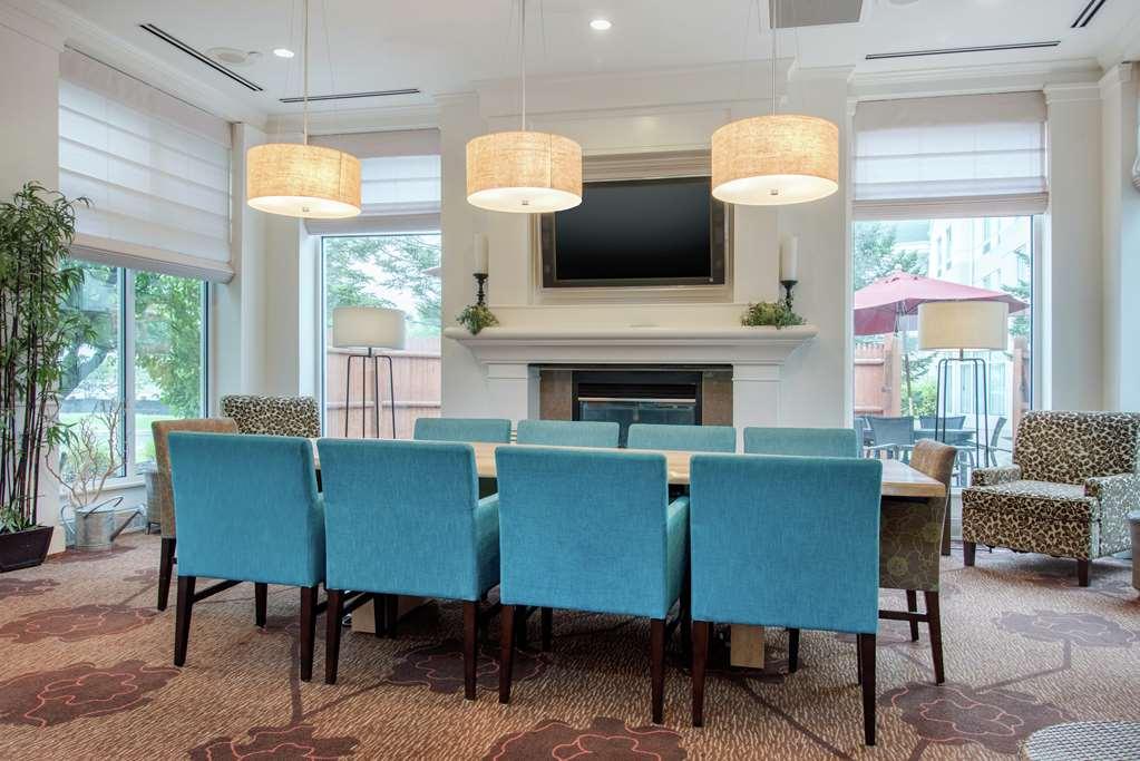 Hilton Garden Airport 3* Portland