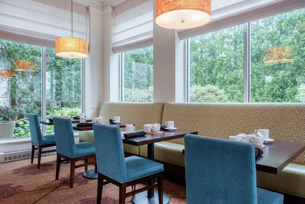 Hotel Hilton Garden Airport