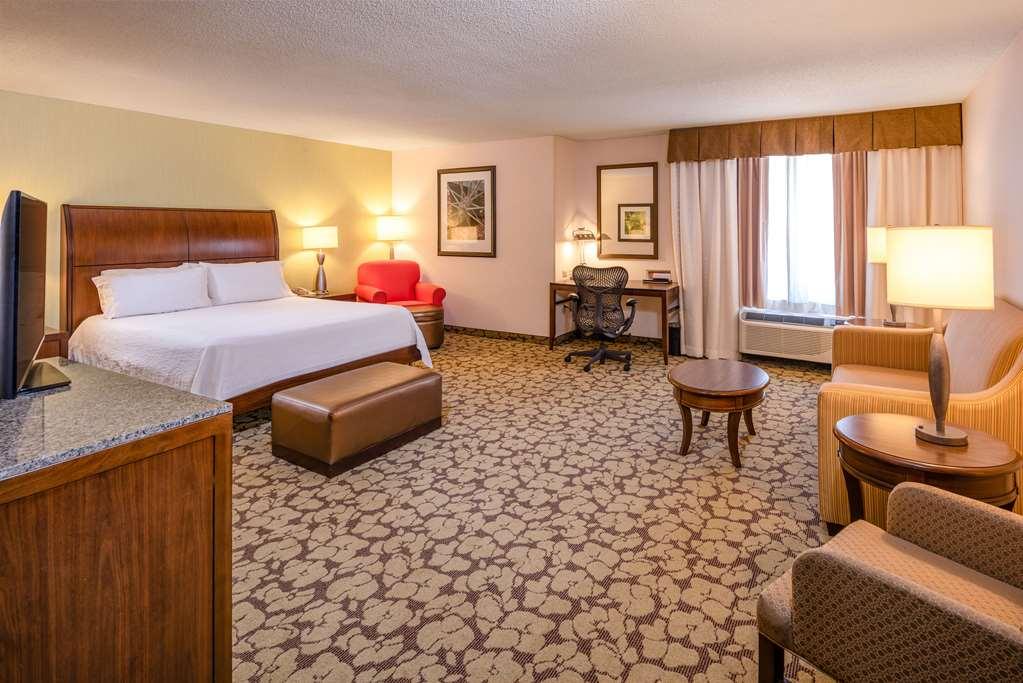 Hotel Hilton Garden Airport 3*