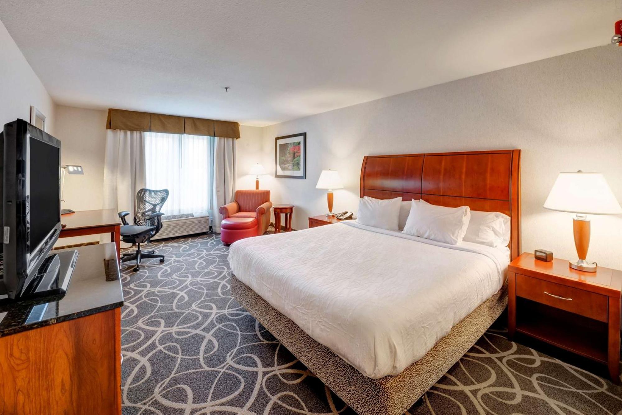 Hilton Garden Airport Hotel