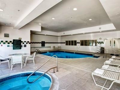 Hotel Hilton Garden Airport