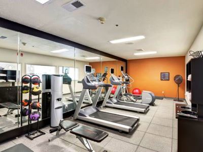 Hilton Garden Airport Hotel 3*